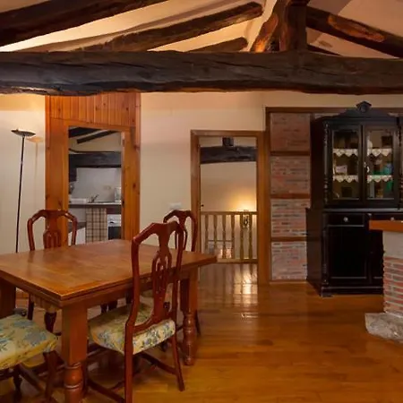 Casona De La Salceda 트레세노