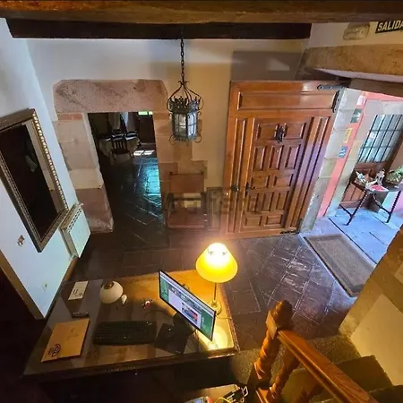 Casona De La Salceda
