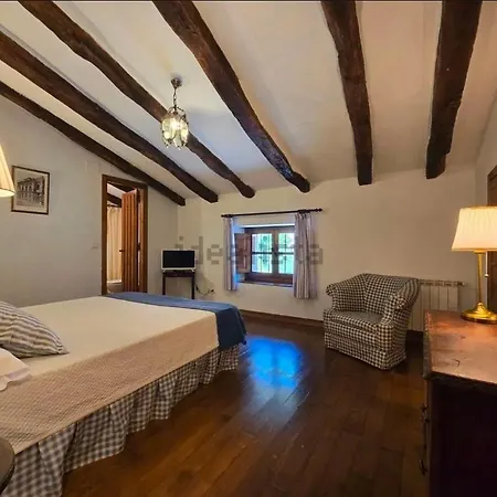 Casona De La Salceda Gospodarstwo wiejskie *