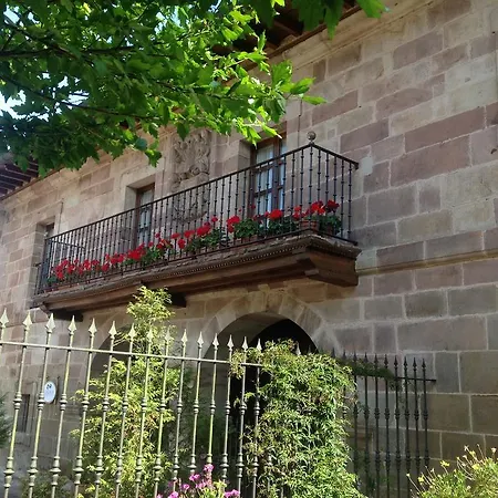 Casona De La Salceda בית כפרי Treceño