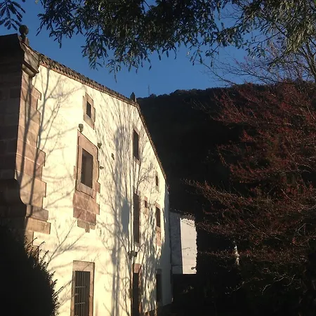 בית כפרי Casona De La Salceda