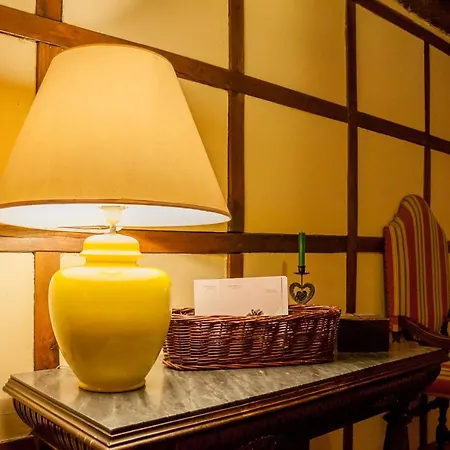 בית כפרי Casona De La Salceda *