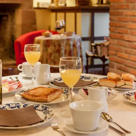 Casona De La Salceda Country house *