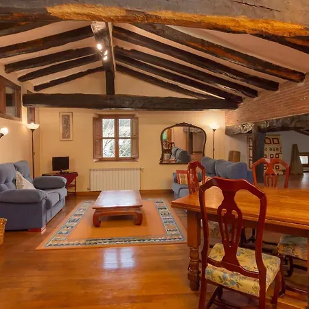 Casona De La Salceda * Treceno