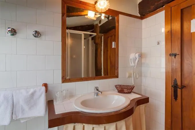 Casona De La Salceda Treceño