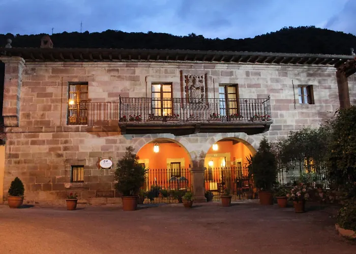 Casona De La Salceda *