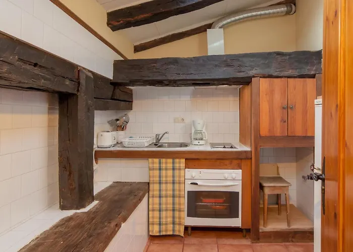 Casona De La Salceda * Treceño