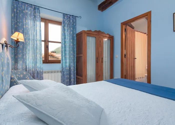 Casona De La Salceda